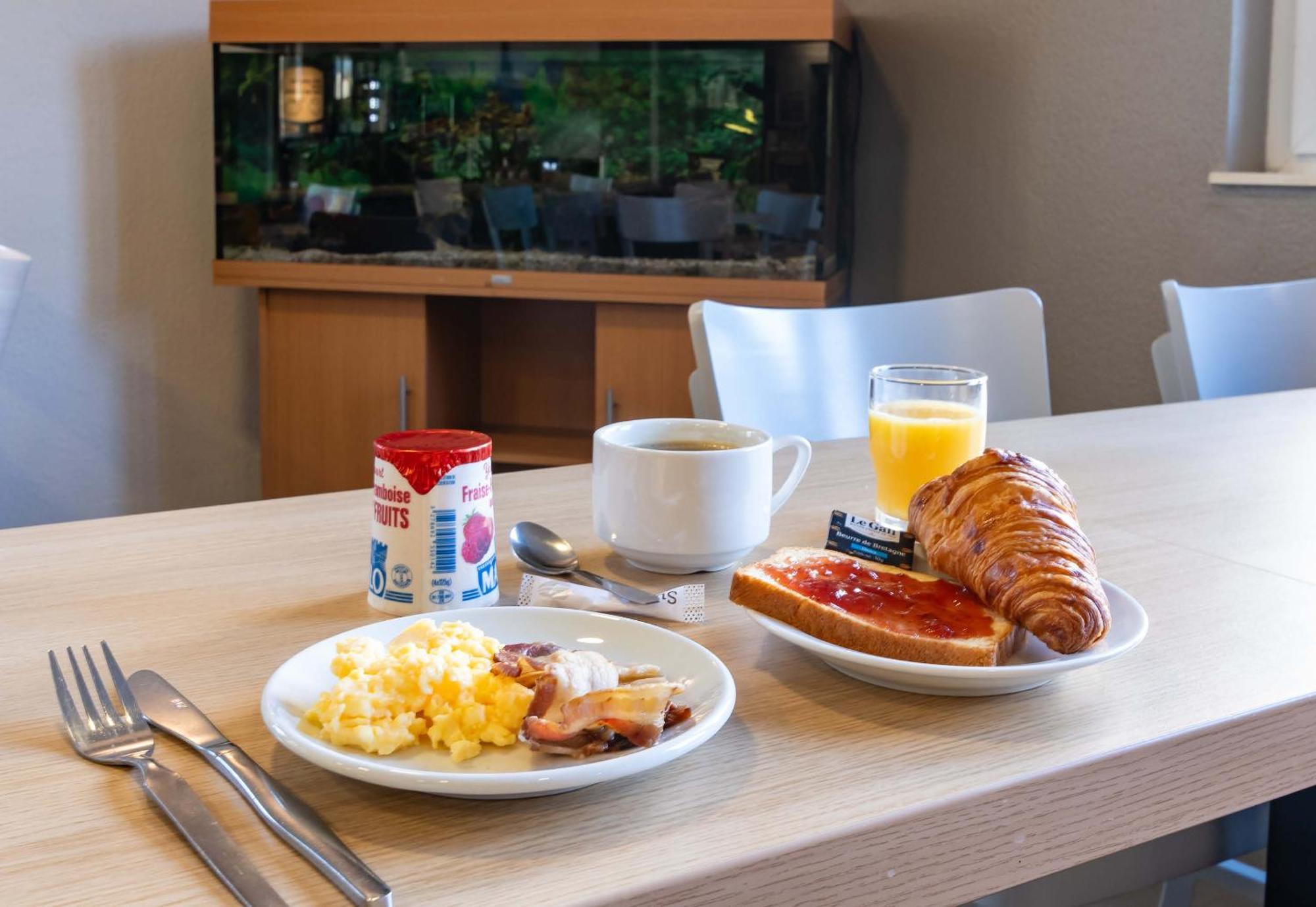 B&B Hotel Valence Sud エクステリア 写真